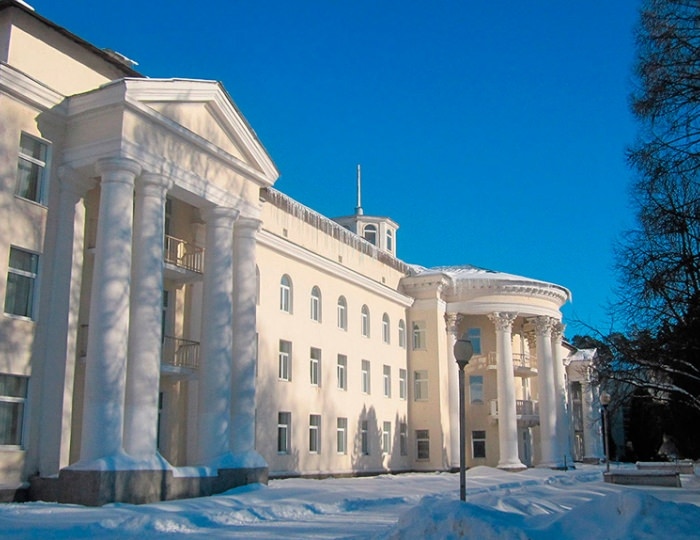 Внешний вид и территория - Санаторий «им. Горького»