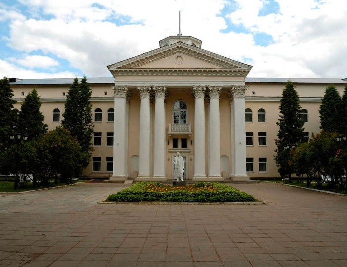 Внешний вид и территория - Санаторий «им. Горького»